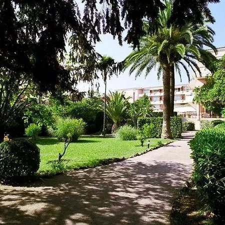 Park&suites Elegance 3*