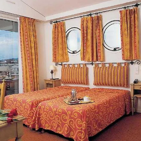 Park&suites Elegance Otel 3*